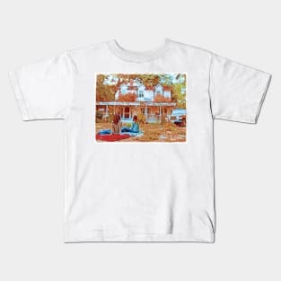 Picnic at the Inn - Old House Kids T-Shirt